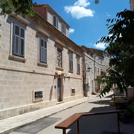 Caenazzo 2 Hostel